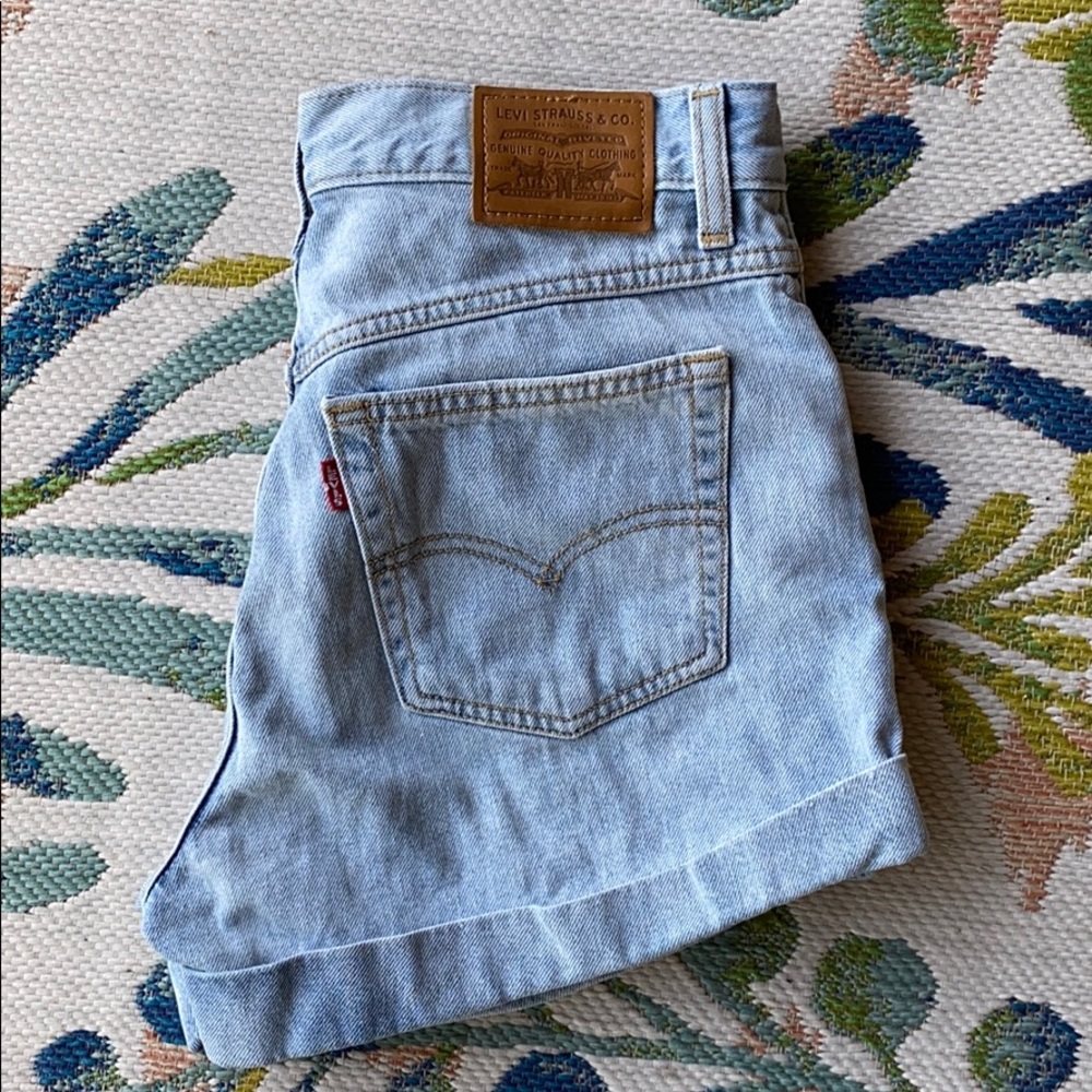 LEVIS shorts